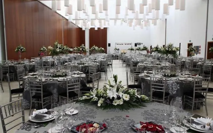 & Arzuaga (adults Only) 5* 킨타니야 데 오네시모